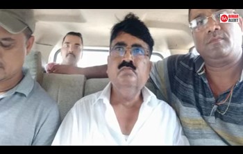 Bihar's bribery assistant engineer arrested red handed taking a bribe of 40 thousand rupees