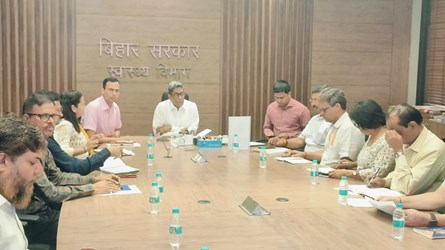 Bihar News High level meeting held to review COVID-19